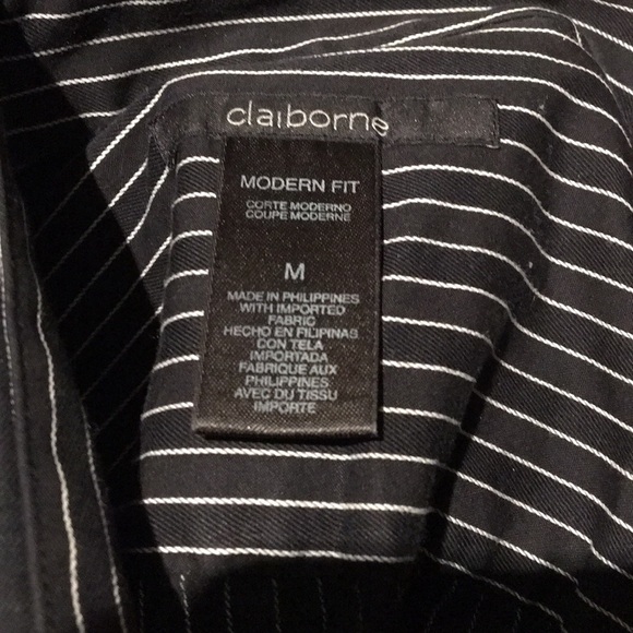 Claiborne Button up shirt Medium - Picture 3 of 3
